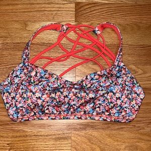 LULULEMON sports bra